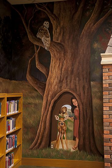 Barn Owl mural - Barn owl in tree- story book by Cindy Billingsley